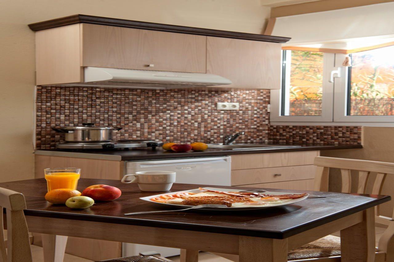 Kastro Beach Apartments Malia  Ngoại thất bức ảnh